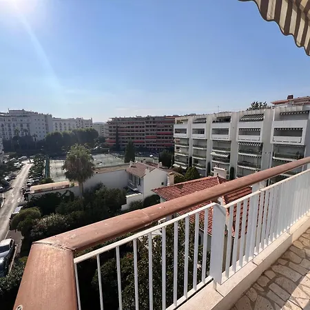 Apartment A032-beautiful For 4 - Near Croisette